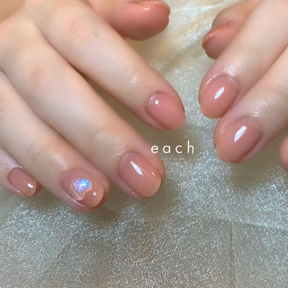 ネイル ハート ぷっくりネイル each Hibikiのネイルデザイン