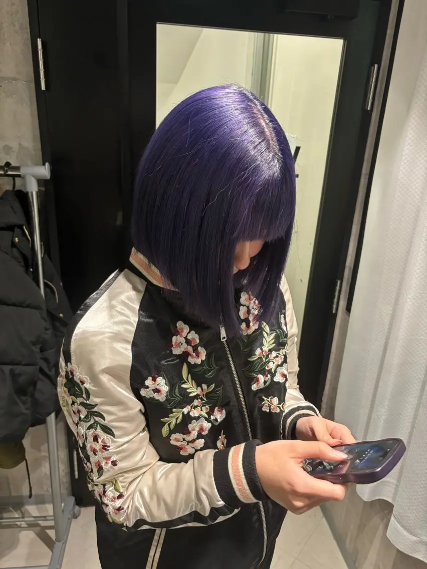 ショート カラー ラベンダーカラー パープルカラー カット ヘアカラー トリートメント _WHITE / KENTOのヘアスタイル