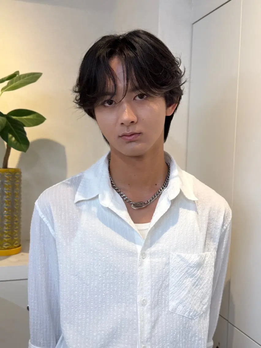 パーマ メンズ メンズパーマ カット パーマ 岡田 愛依のヘアスタイル