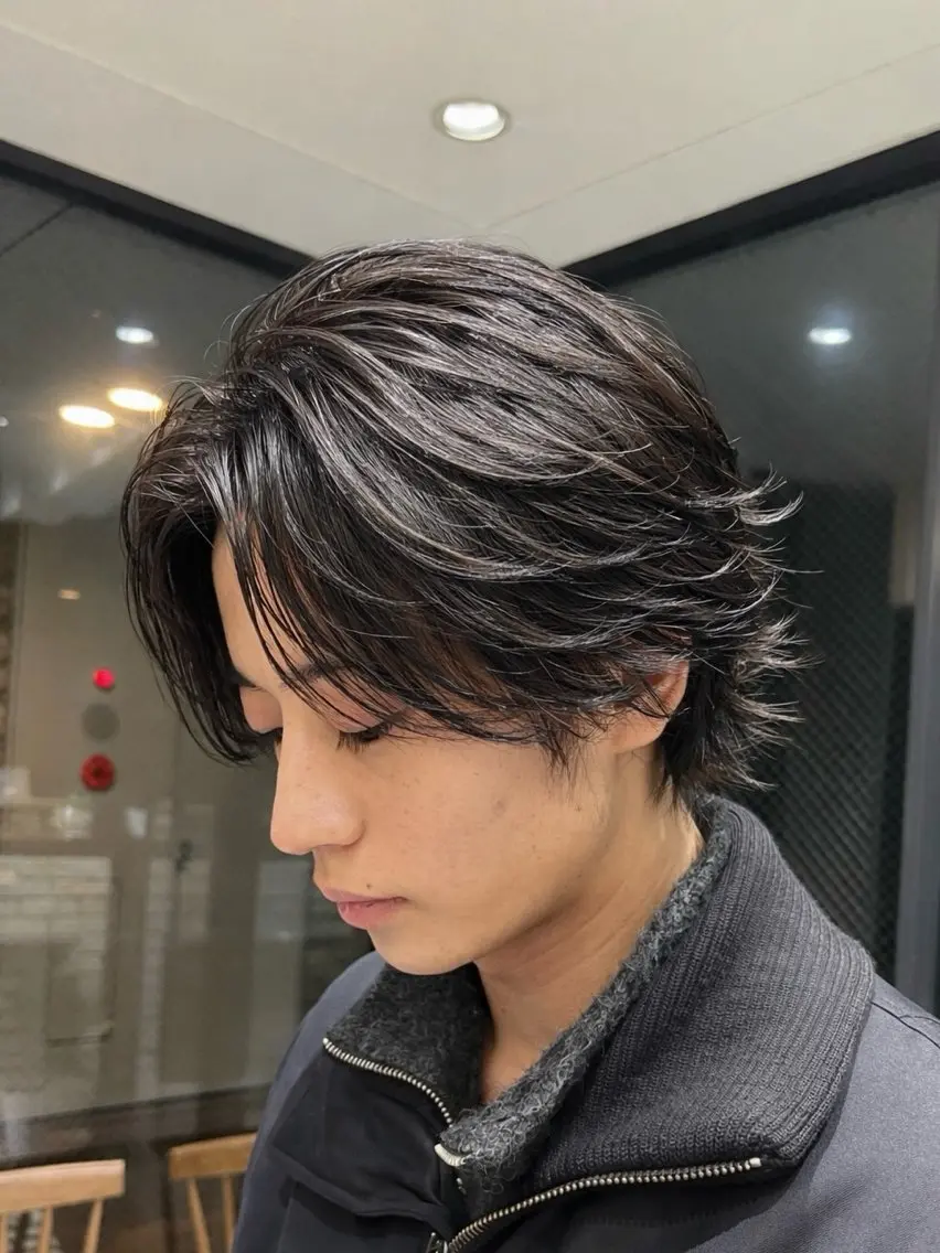 ミディアム パーマ メンズ ミディアムパーマ メンズパーマ カット パーマ トリートメント 🇺🇸サーフカール 🇺🇸ケンシロウのヘアスタイル