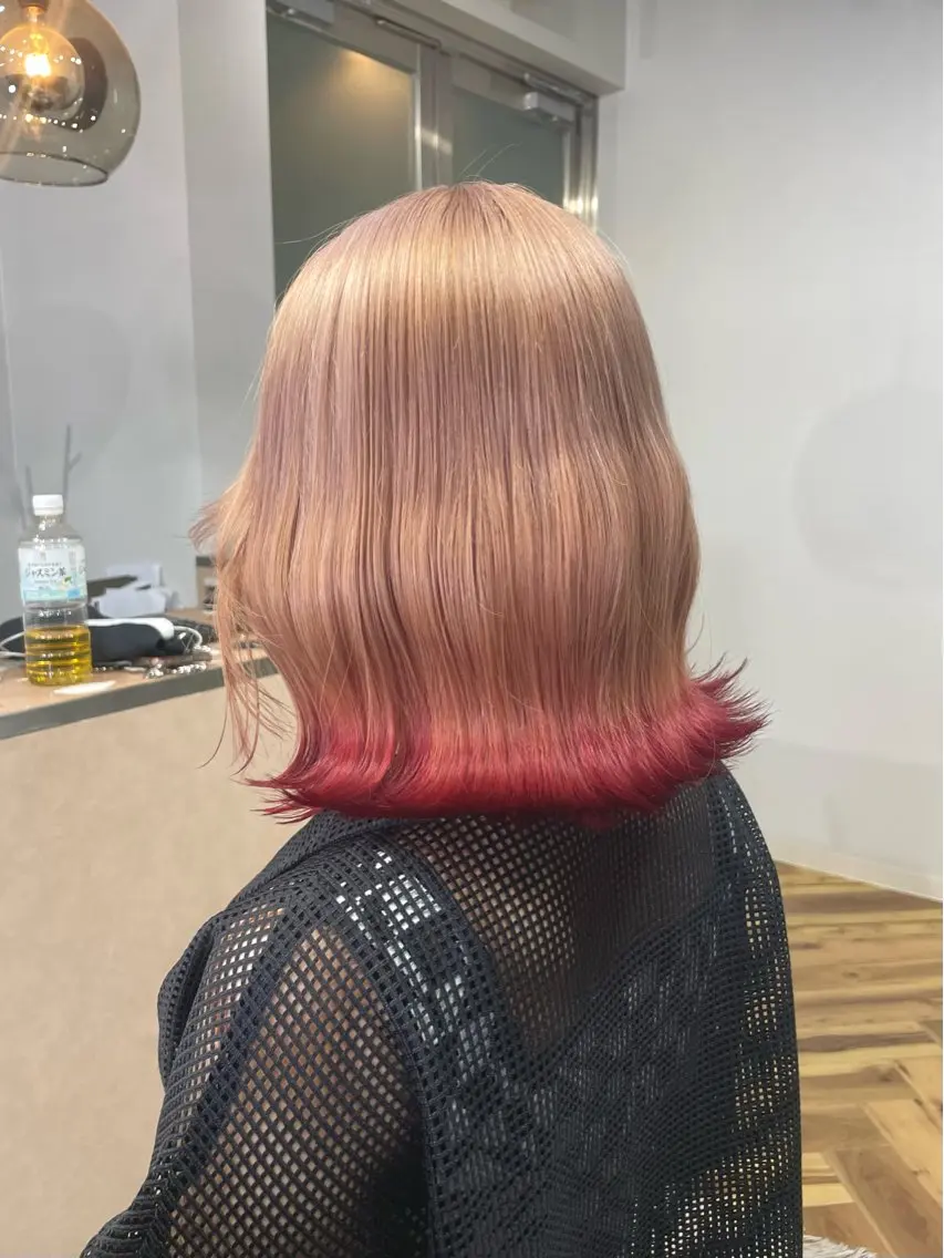 ミディアム カラー レッドカラー ヘアカラー トリートメント SHOTO ハイトー ン/ブロンドカラーのヘアスタイル