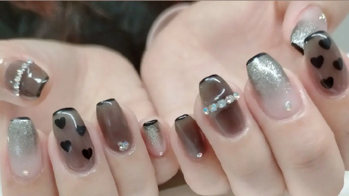 ネイル 持ち込み NINA· NAIL✨のネイルデザイン