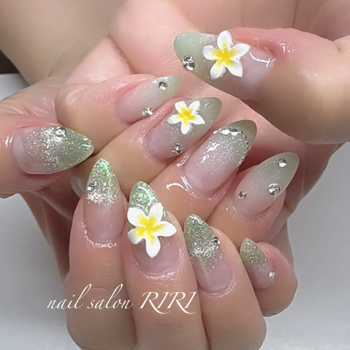 ネイル RIRI リリのネイルデザイン