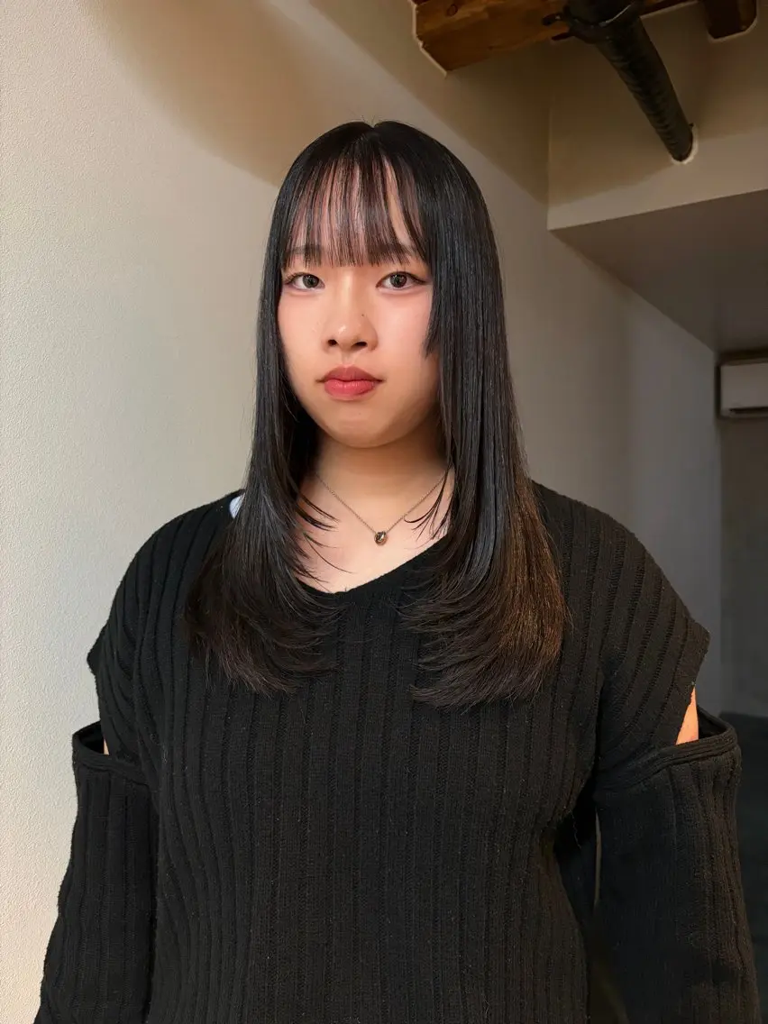 セミロング レイヤーカット カット 三浦 ふたばのヘアスタイル