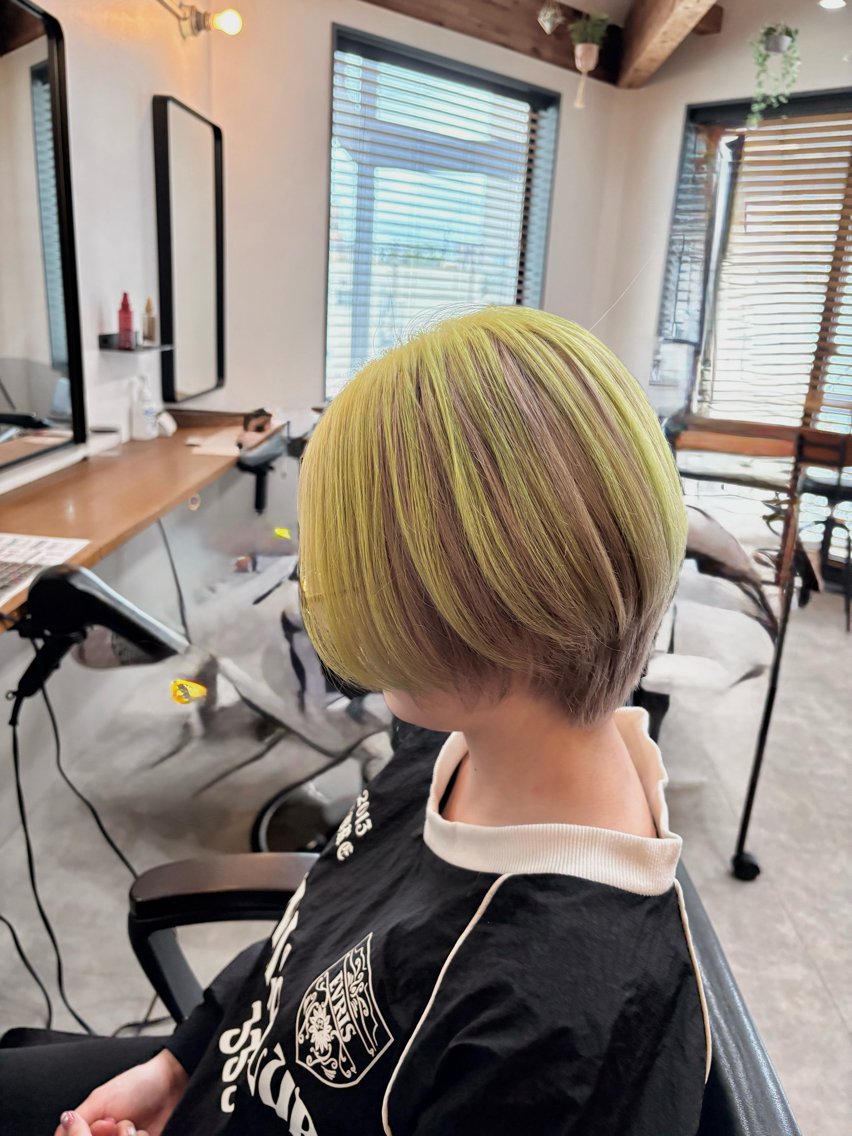 ショート メンズスタイル 小池春樹のヘアスタイル