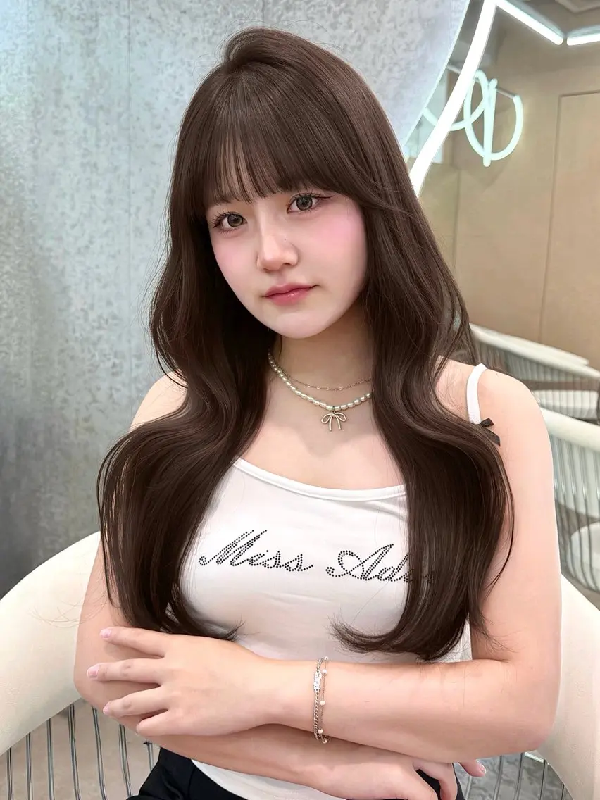 【 🤎平日限定🤎 】秋カラー+前髪顔周りカット+トリートメントの写真