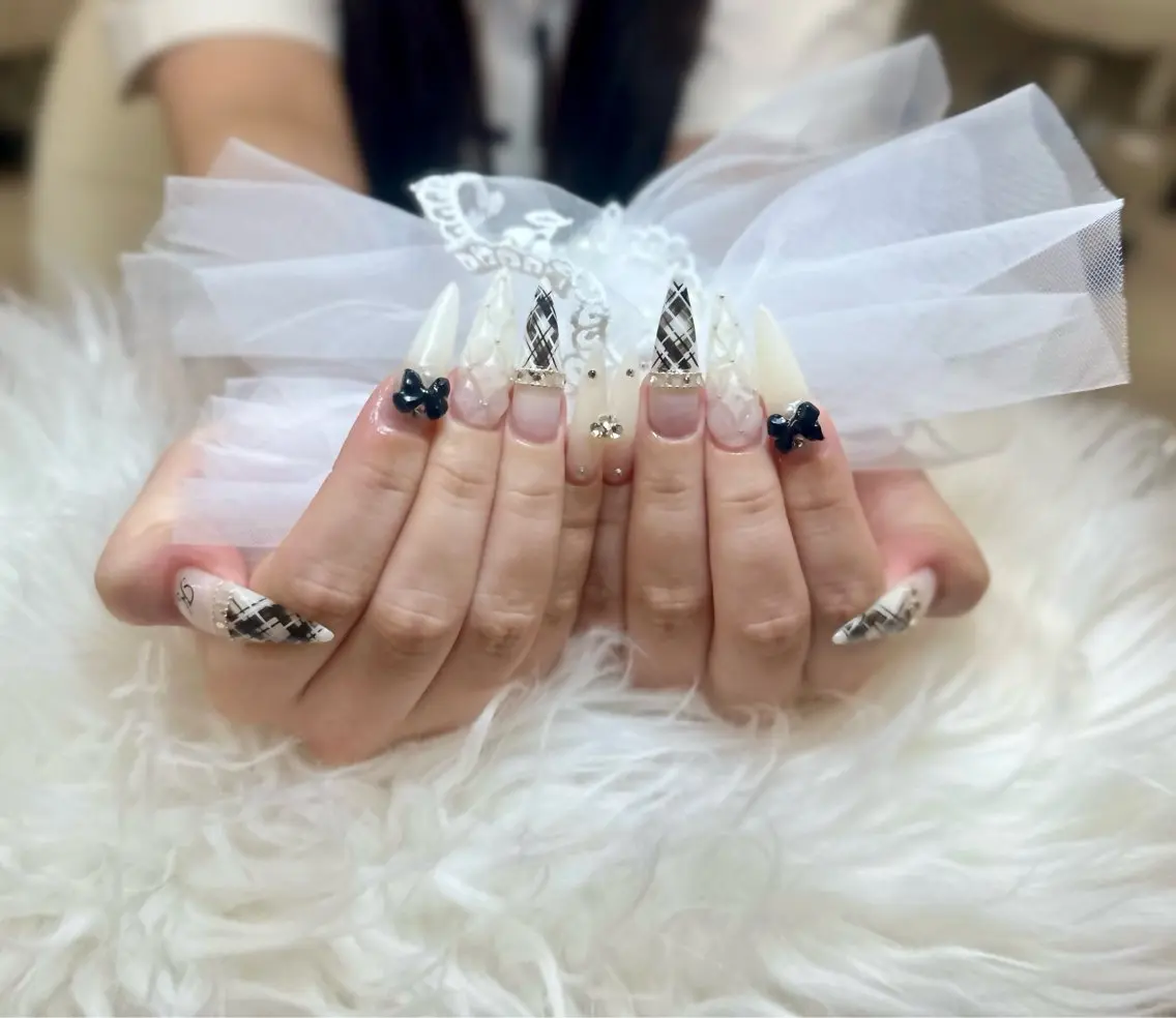 ネイル ハンドネイル Anh 歌舞伎町のネイルデザイン