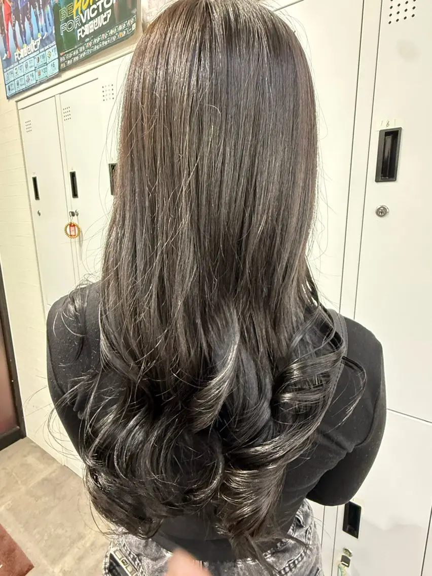 カラー 🧸U-topia 🧸佐野ななみ🧸のヘアスタイル
