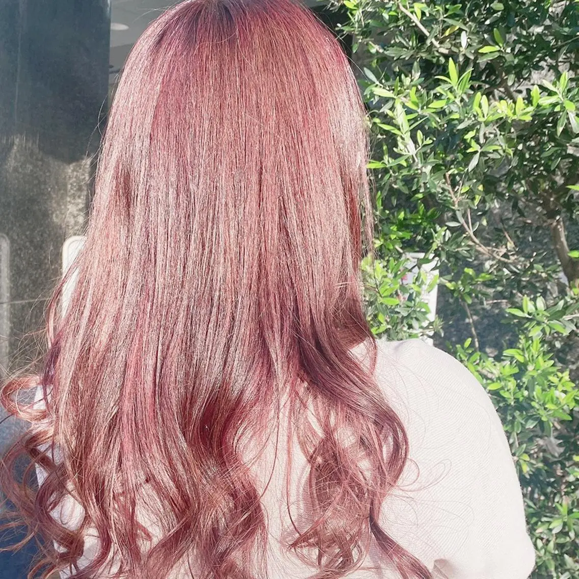 カラー ハイライトカラー ピンクカラー はらだ ともこ☺︎のヘアスタイル