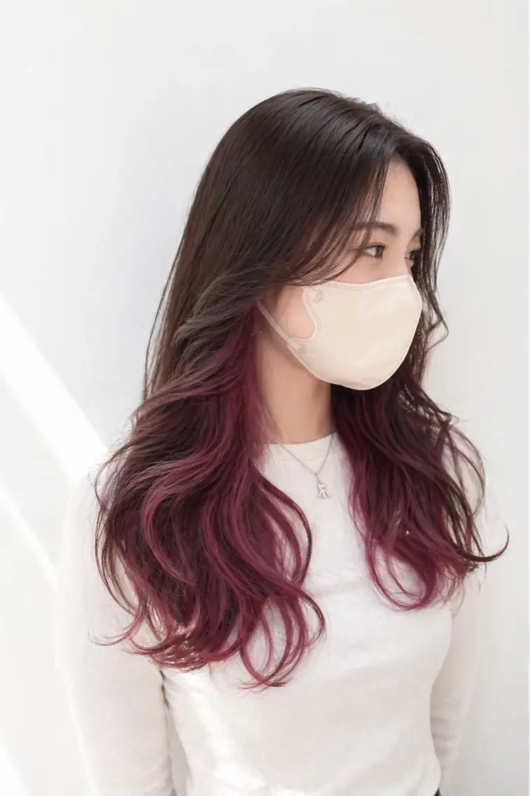 ロング カラー カット ヘアカラー 宇梶 千愛のヘアスタイル