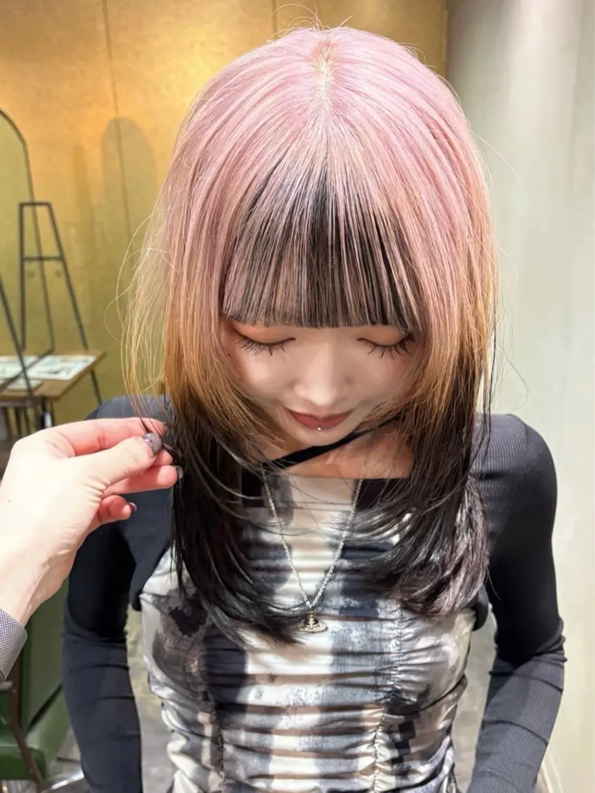 セミロング カット ヘアカラー 褒められる ハイトーン⭐️カノンのヘアスタイル