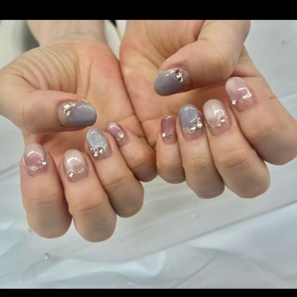 ネイル フラッシュネイル フットネイル フレンチネイル ジェルネイル ラメ(グリッター) ハンドネイル ネイルサロン ⭐︎Linoのその他イメージ