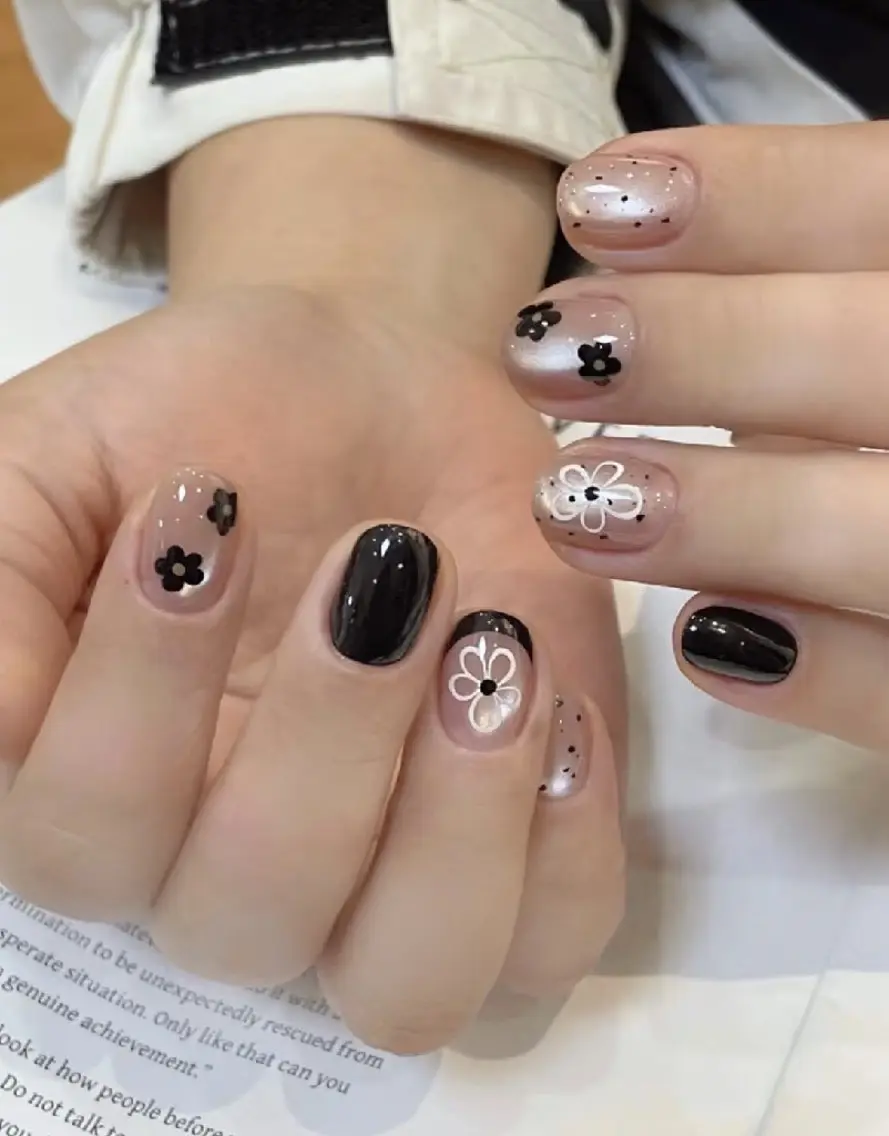 ネイル Sol Nail ミネのネイルデザイン