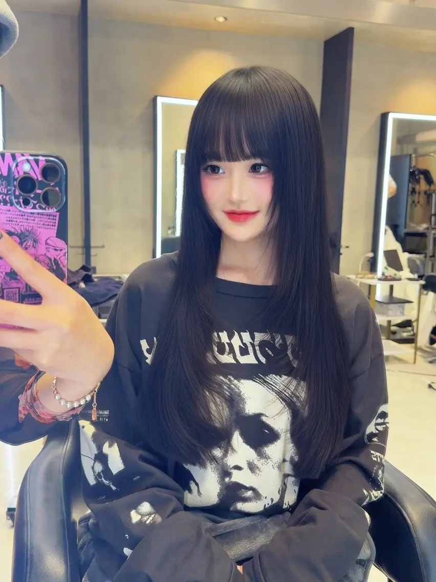 ロング カット 縮毛矯正 韓国✖️網紅🖤 パーマYURIYAのヘアスタイル