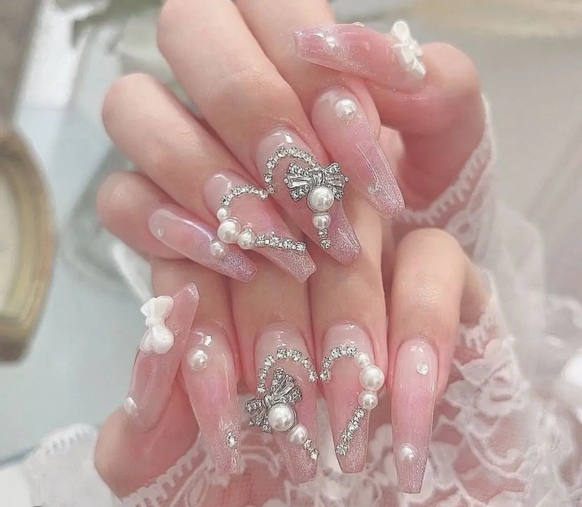 ネイル akina nailsのネイルデザイン