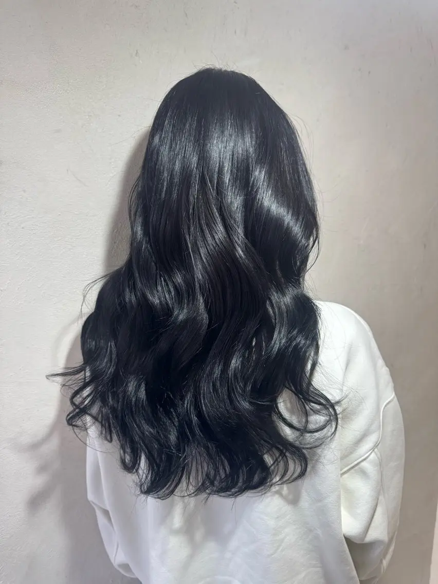 ロング カット ヘアカラー トリートメント [YUCCA] Junaのヘアスタイル