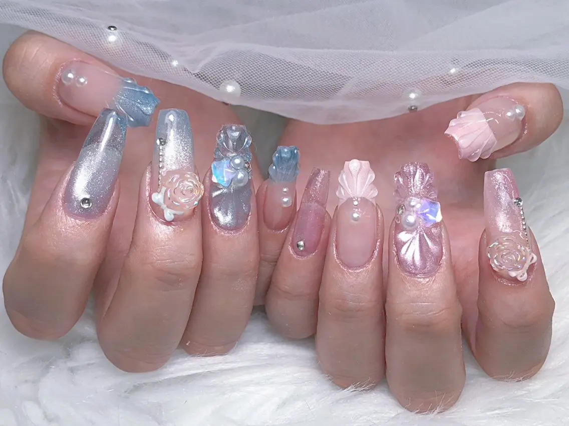 ネイル lucky nail 歌舞伎町のネイルデザイン
