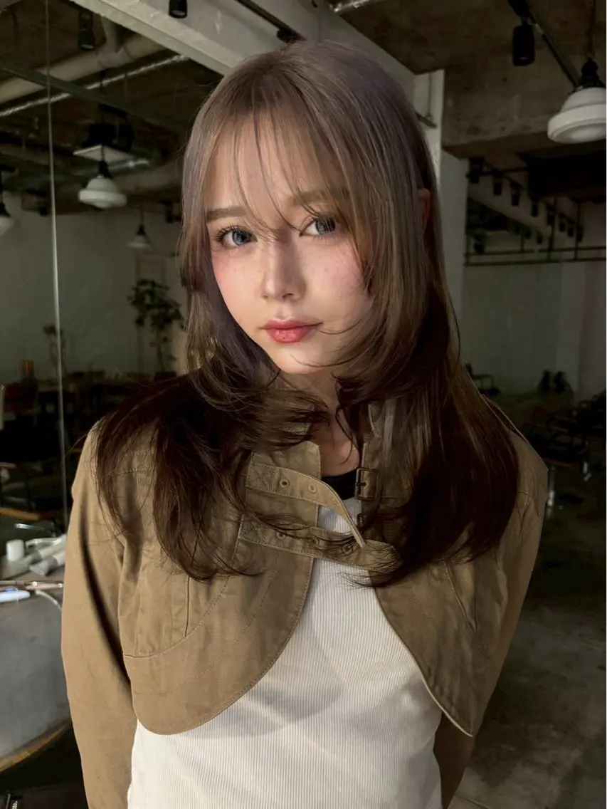 セミロング ヘアカラー 🎀抜け感ナチュラル 🎵asuna🪽のヘアスタイル