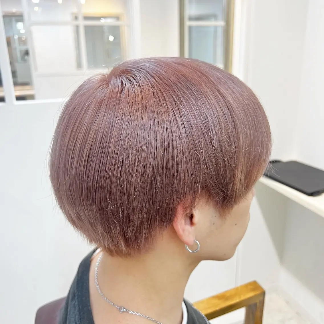 ショート カラー メンズ メンズブリーチ メンズハイトーン アッシュ ベージュカラー ブリーチ 🤍中野 レオ🤍のヘアスタイル