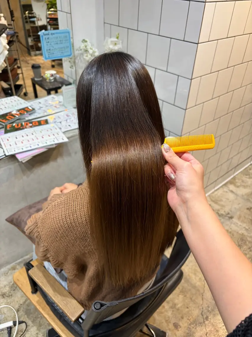 最新技術✨プレミアム縮毛矯正+トリートメントの写真