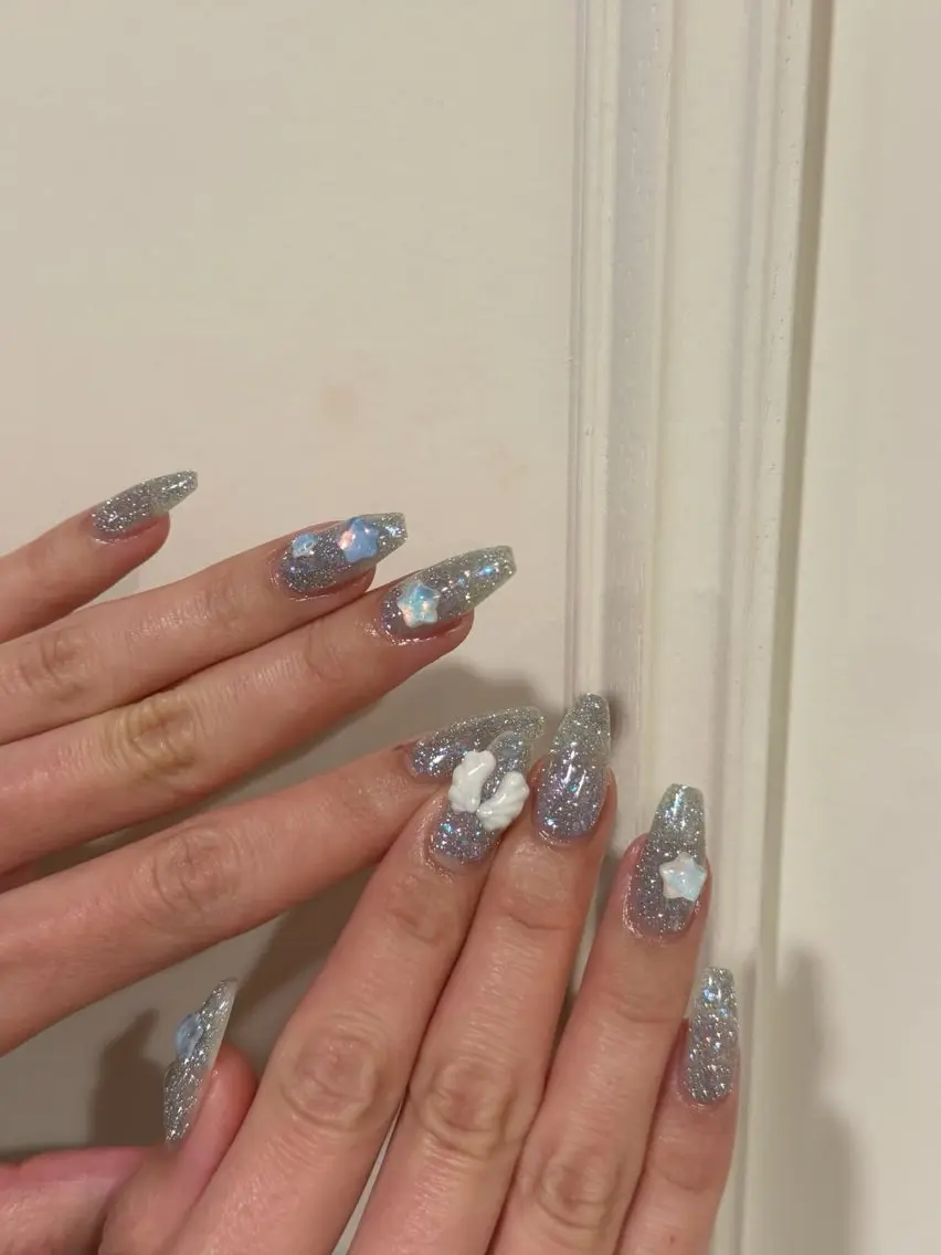 ネイル 韓国ネイル マグネットネイル 持ち込み ハンドネイル Mimi Nail_Royalのネイルデザイン