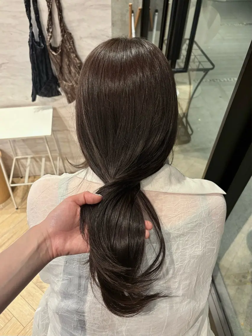 ロング カラー ヘアカラー トリートメント 🫧寒色カラー/透明 感ブラック/Risaのヘアスタイル