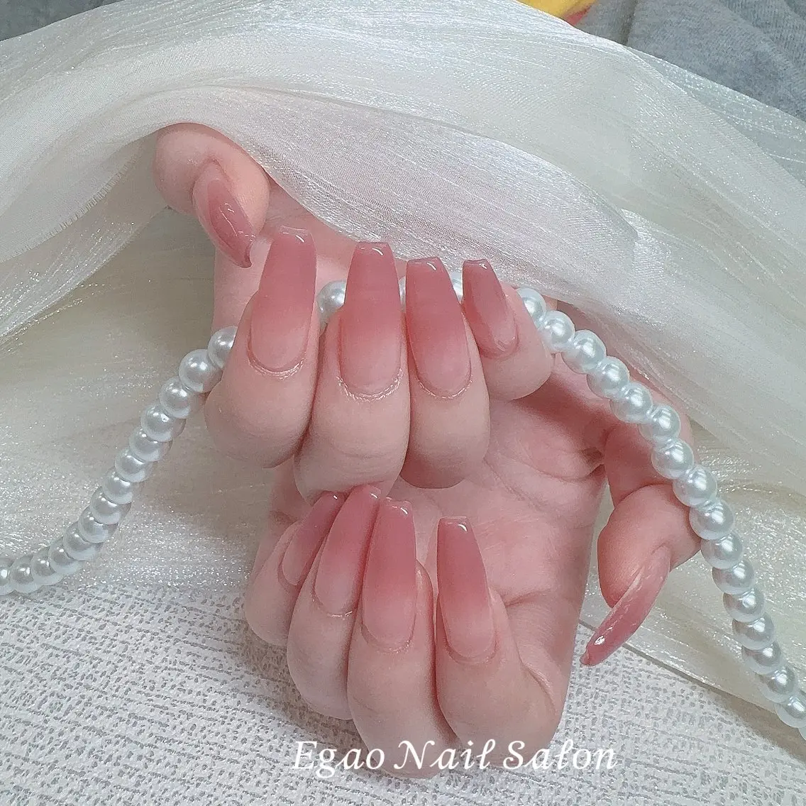 【新規ソフトジェルオフ無料】チップ長さ出しグラデーションネイル💅の写真