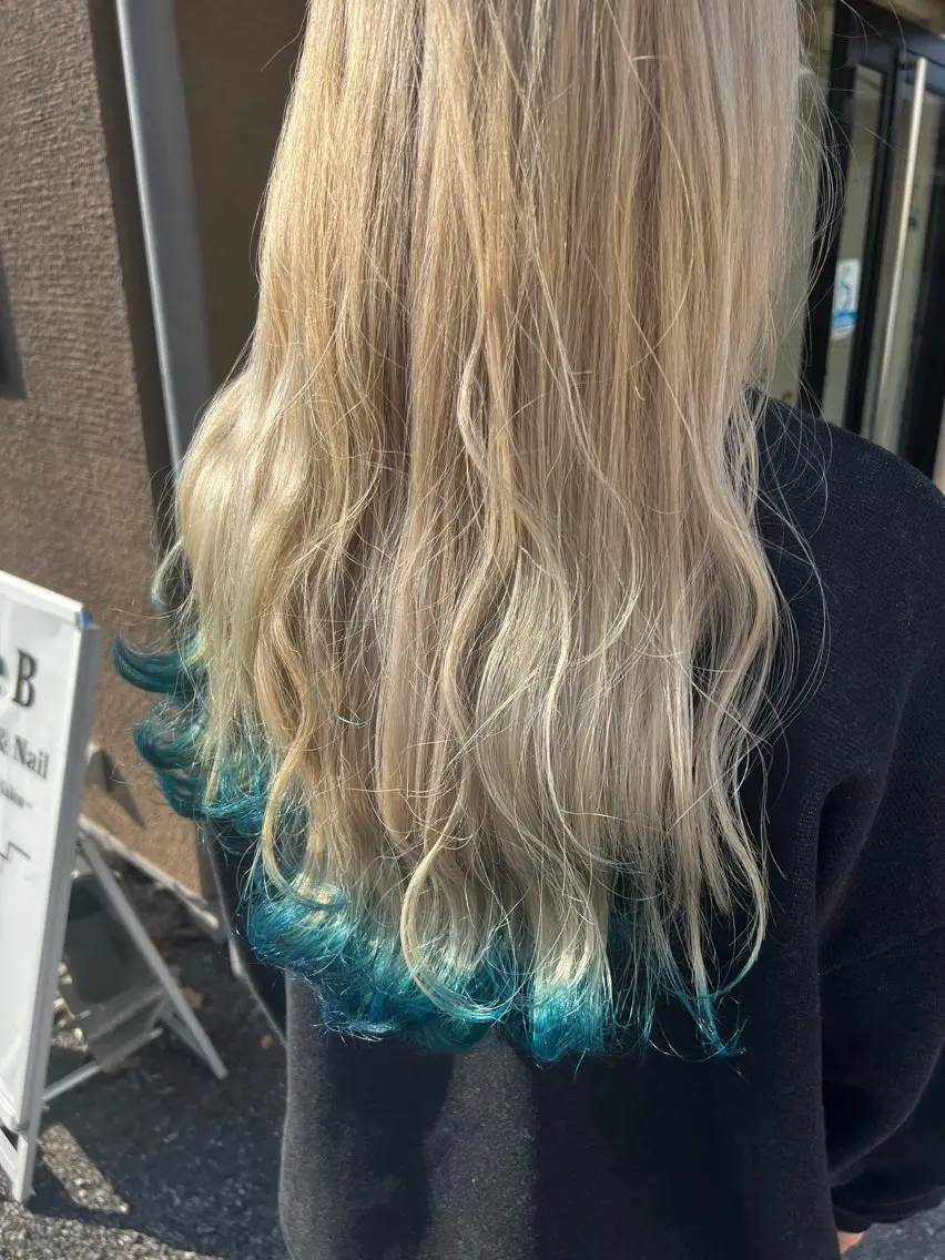 ロング ヘアカラー トリートメント 山田 香織のヘアスタイル