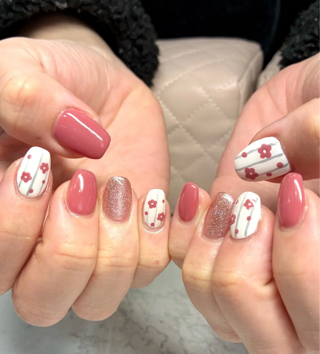 ネイル ハンドネイル yuu .のネイルデザイン