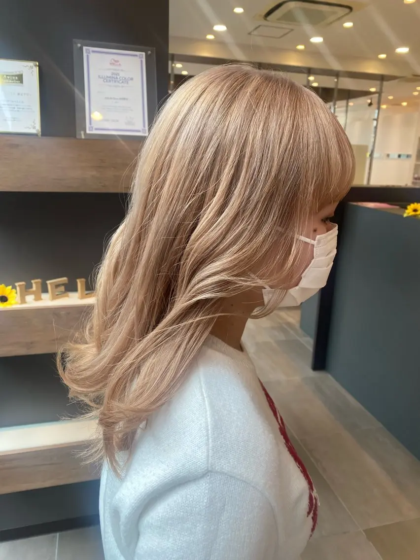 セミロング ヘアカラー 🕯透明感カラー/ 似合わせレイヤー🎀のヘアスタイル