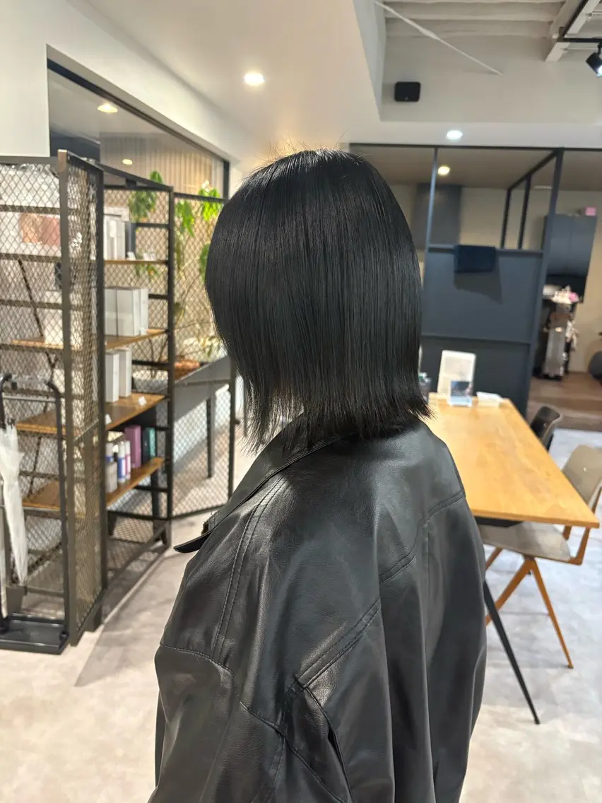 ミディアム カラー ヘアカラー number＋ / 璃々花のヘアスタイル