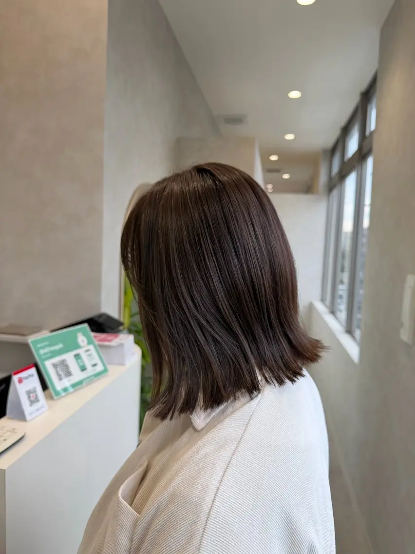 ミディアム 切りっぱなしボブ ボブ 🫖Eleanor Aya🥞のヘアスタイル