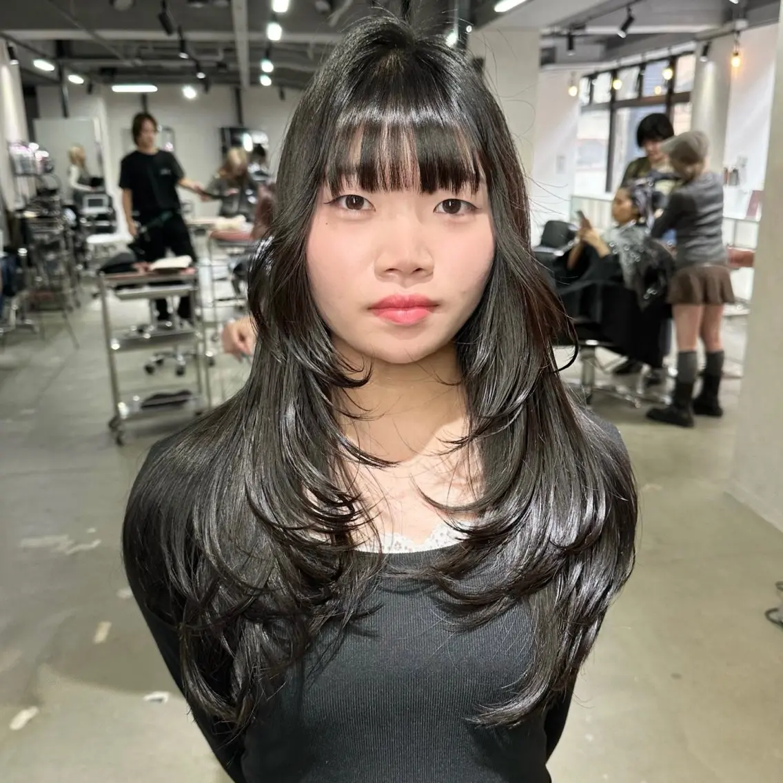 セミロング ケアカラー ボブ 髪質改善 レイヤーカット トリートメント カット トリートメント 心斎橋 韓国レイヤ ー指名No.1renのヘアスタイル