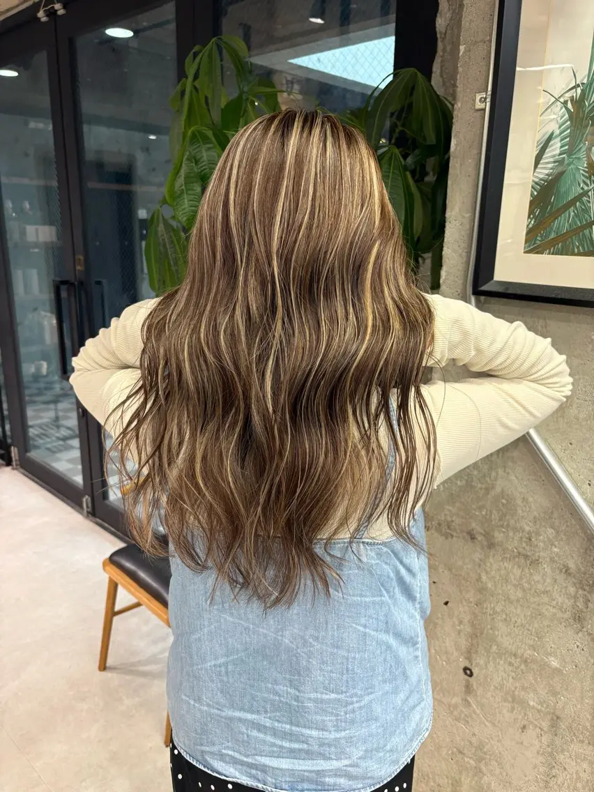 ロング カラー ヘアカラー ♡ハイライトカラー shinri♡のヘアスタイル