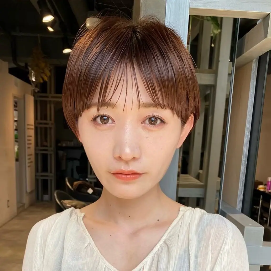ショート ハイライト 髪質改善 レイヤーカット ショートヘア ショート職人 美容師【KENTA】のヘアスタイル