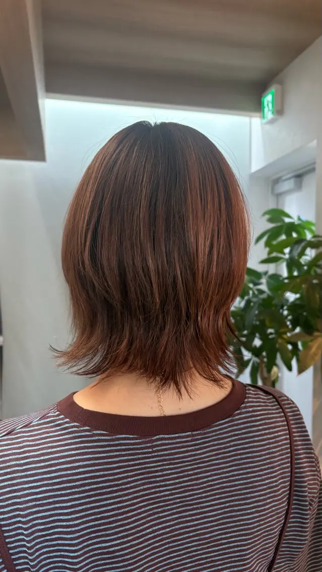 ミディアム 似合わせカット ウルフカット カット ヘアカラー トリートメント ヘッドスパ 茉 菜のヘアスタイル
