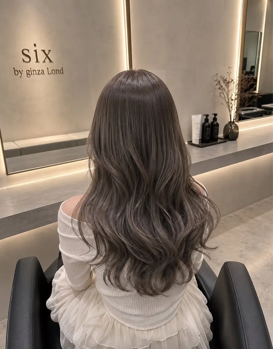 ミルクティーグレージュカラー➕1stepトリートメントの写真