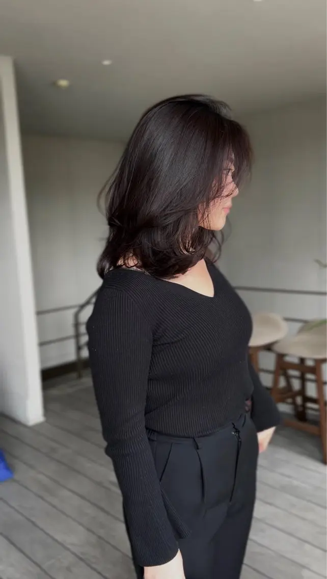 セミロング 海外風カーテンバング Mao広尾美容室のヘアスタイル