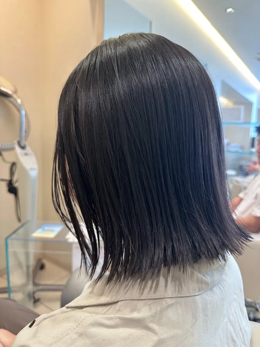 ショート カット 松下仁美 /ボブ顔周りレイヤーのヘアスタイル