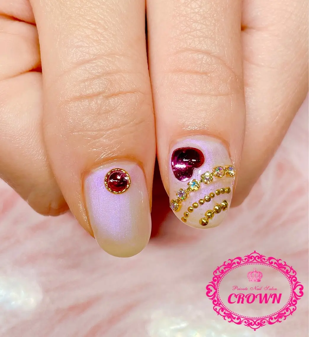 ネイル CROWN プライベートサロンのネイルデザイン
