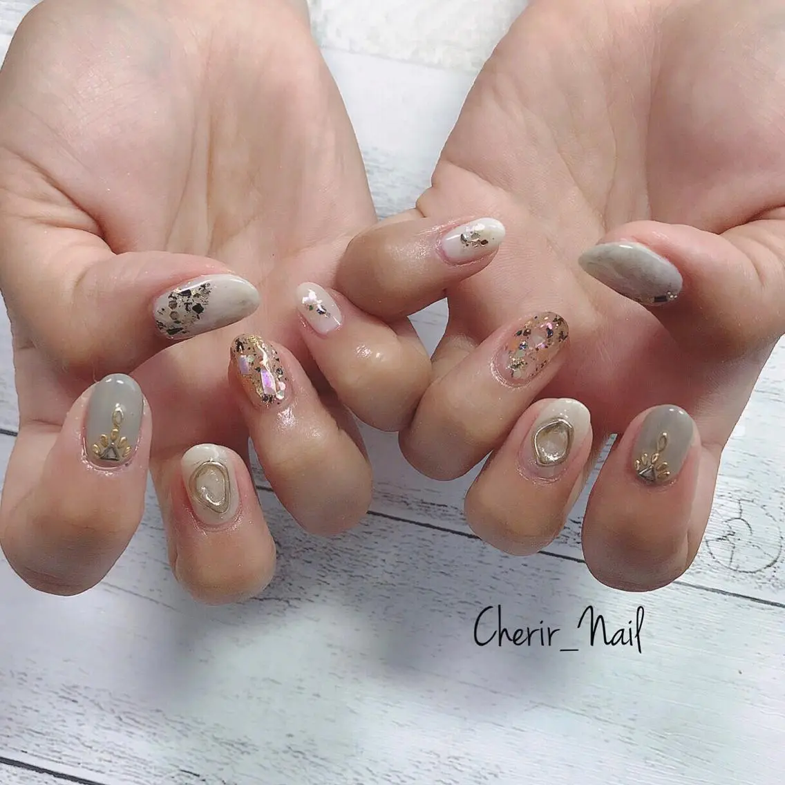 ネイル アートネイル 大理石ネイル(マーブル) ミラーネイル ニュアンスネイル ワンカラーネイル Cherirnail kaoriのネイルデザイン