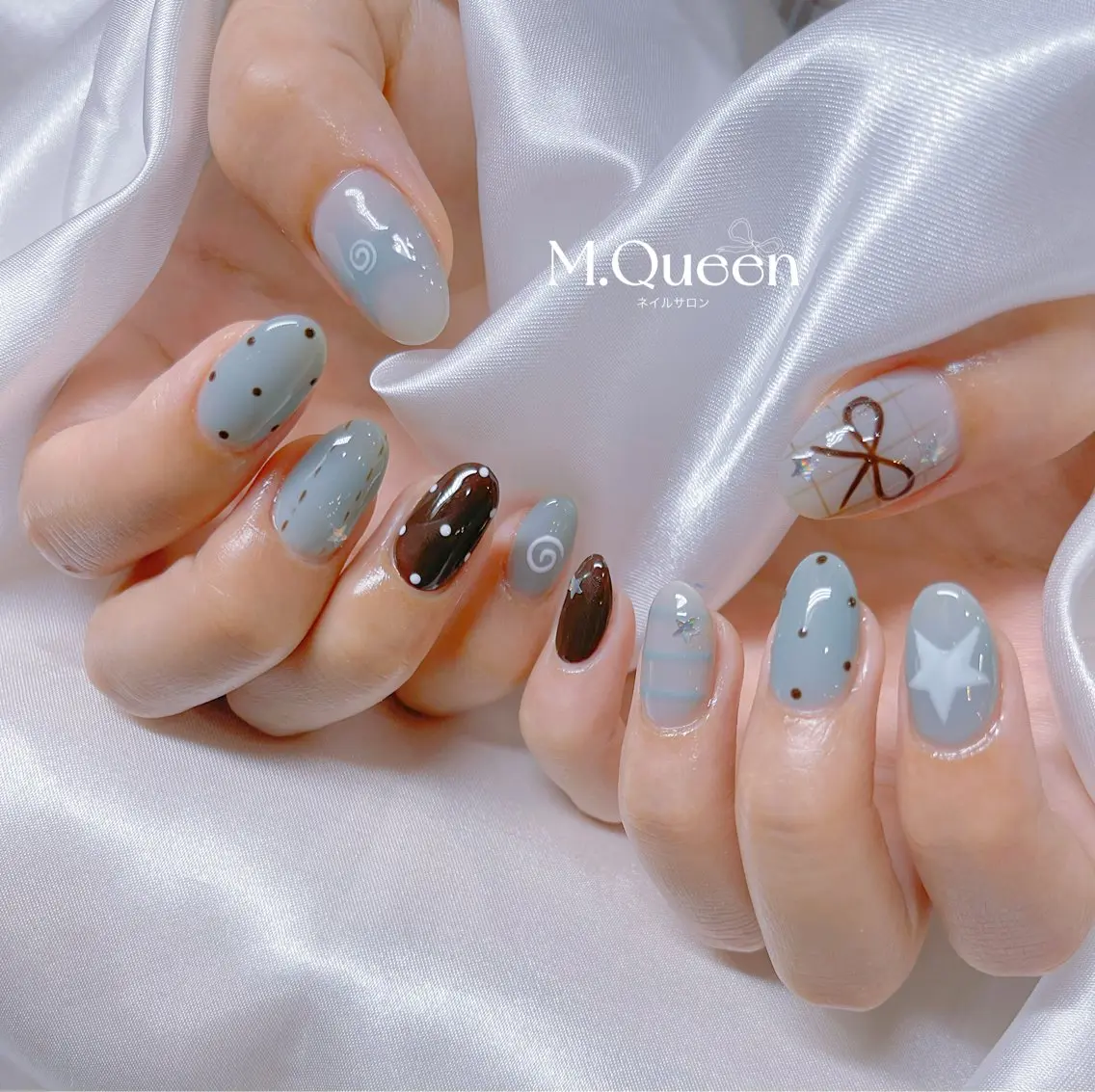 ネイル MQueen ネイルサロンのネイルデザイン