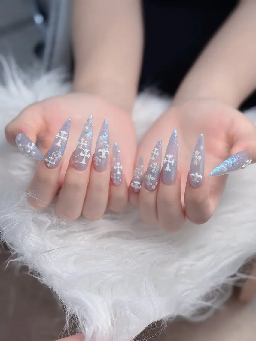 ネイル フレンチネイル ジェルネイル ハロウィン キラキラネイル 韓国ネイル H.baby Nail Salonのネイルデザイン
