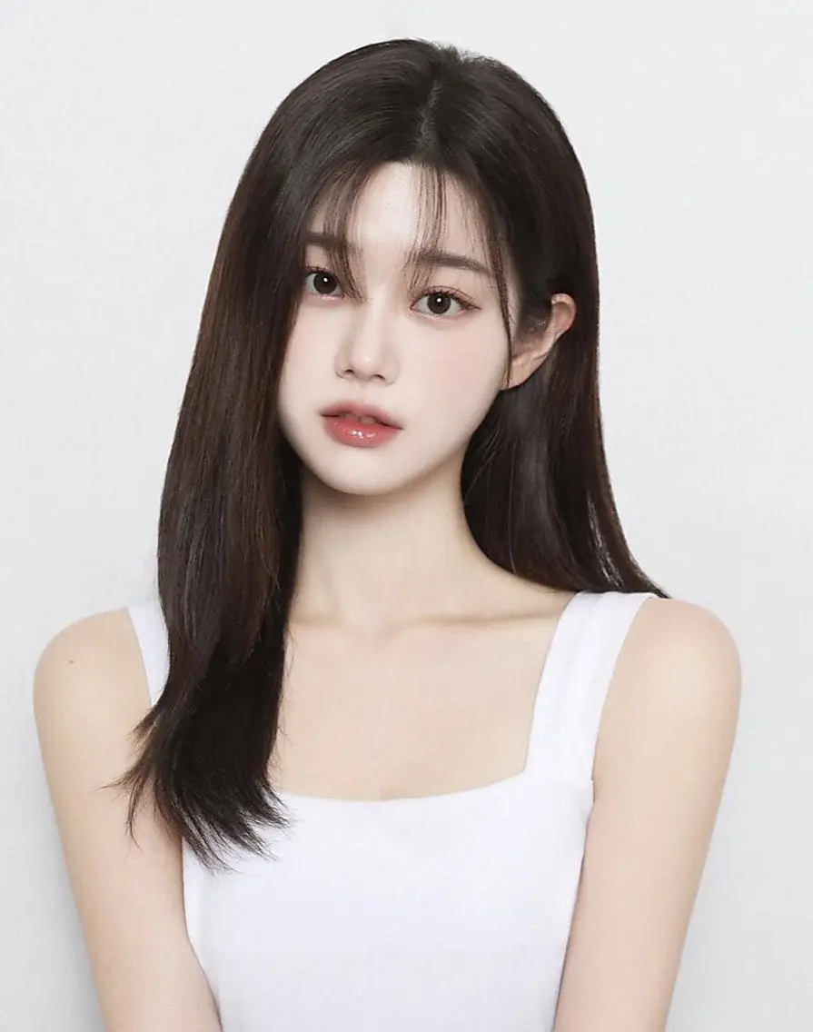 ロング MILLOR “ミラー”のヘアスタイル