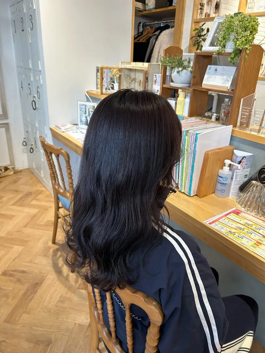 ミディアム ヘアカラー merc.🌿 友藤鮎那のヘアスタイル