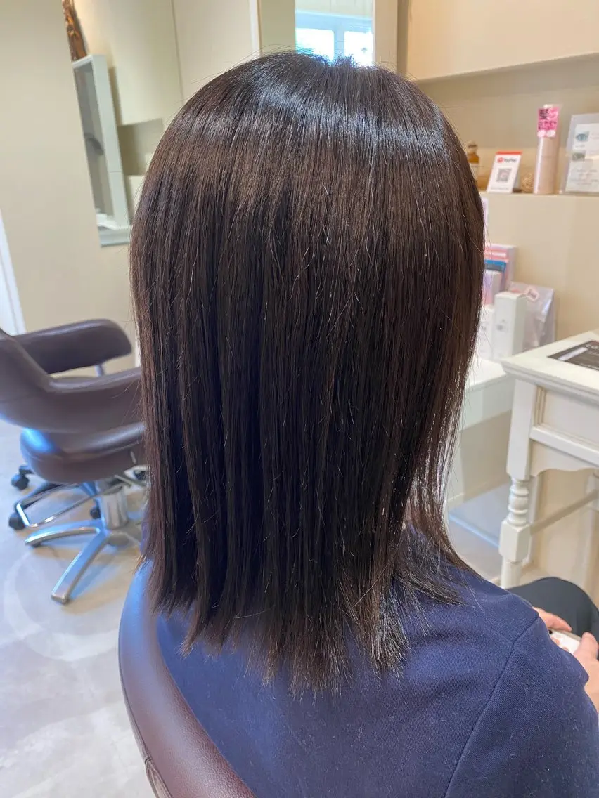 ミディアム カラー カット ヘアカラー トリートメント オタク美容師🎮 AKARIのヘアスタイル