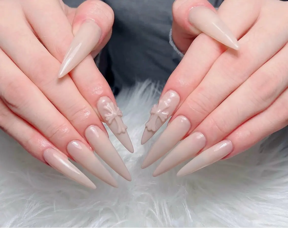 ネイル チークネイル 長さ出し フラッシュネイル フレンチネイル グラデーション ハンドネイル Lenie Nail Salonのネイルデザイン
