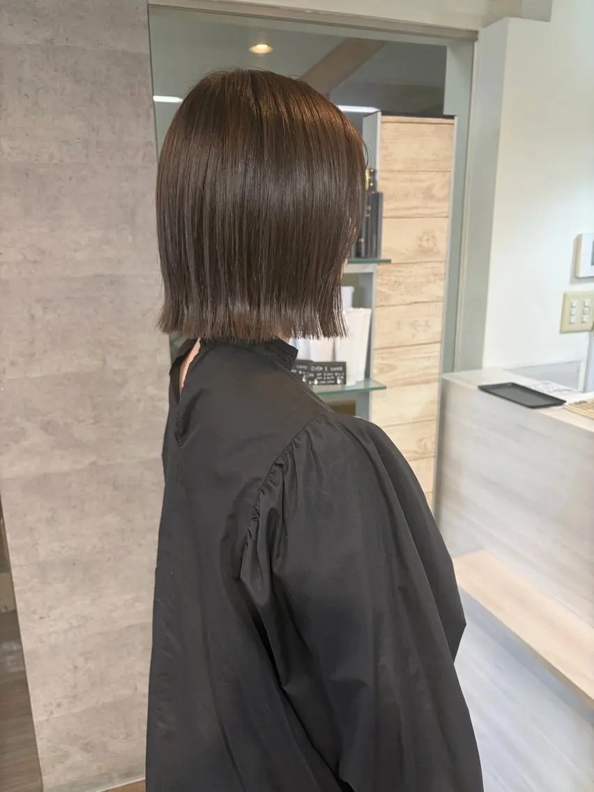 ショート ボブ カット ヘアカラー SHUKA🎀 韓国スタイル艶カラーのヘアスタイル