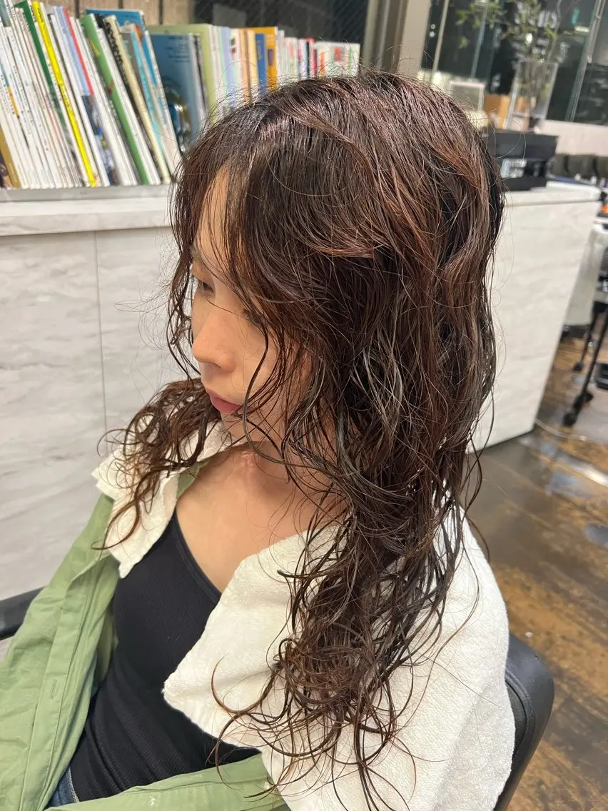 セミロング パーマ 松井美樹/似合わせ ガーリー・韓国のヘアスタイル