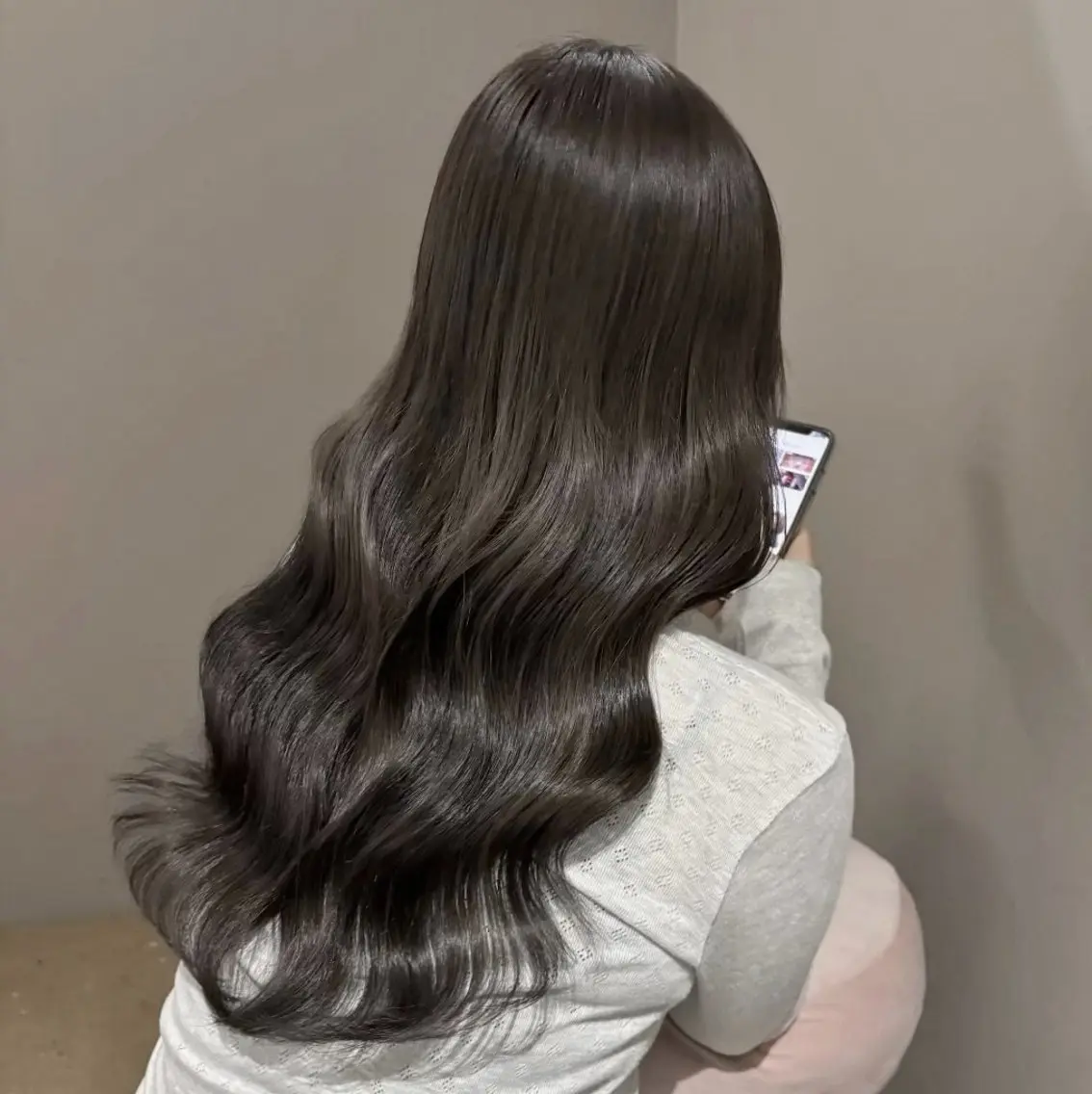 ロング カラー グレージュ🐰透明感 カラー🫧akihoのヘアスタイル